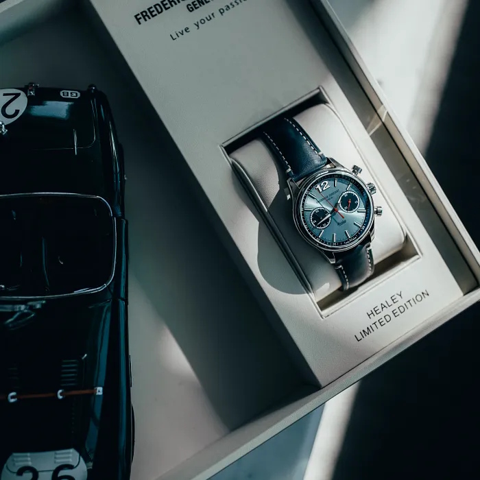 Frédérique Constant Vintage Rally Healy Chronograph Limited Edition - Image 2